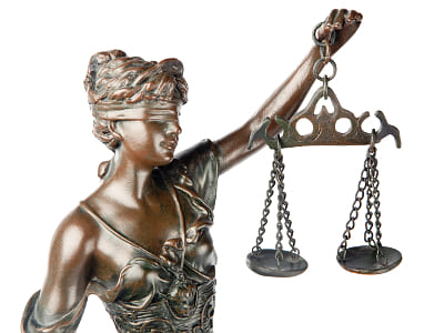 Wohnungseigentümer darf Klimagerät auch ohne Zustimmung der Wohnungseigentümergemeinschaft einbauen lassen 